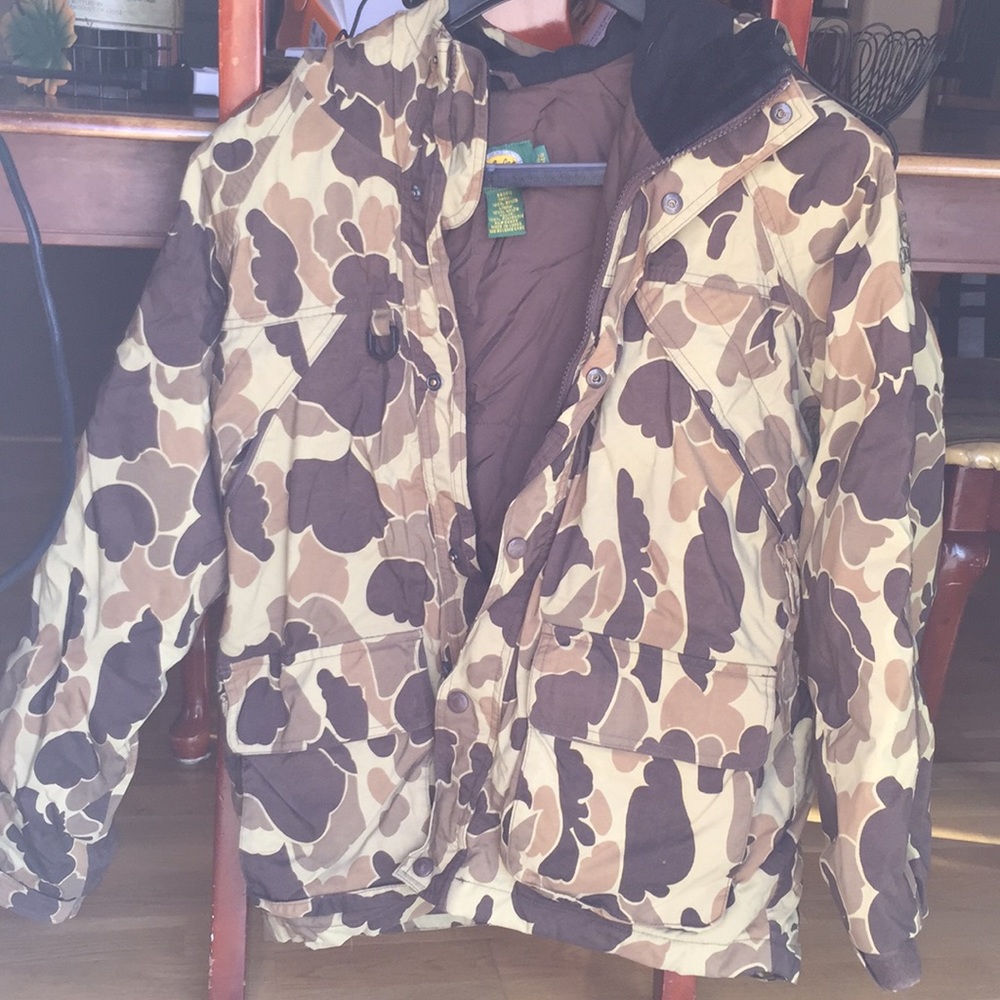 Boys Cabelas winter camo coat